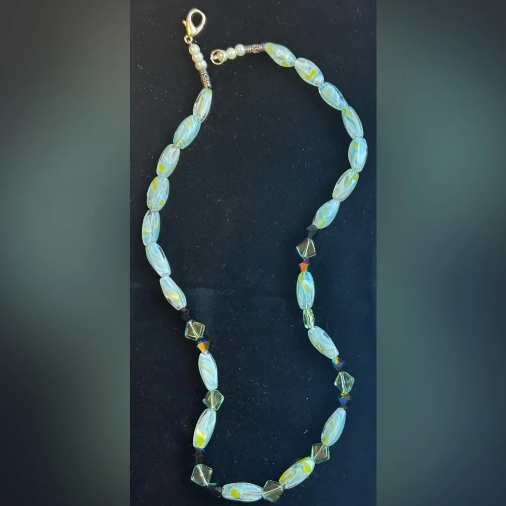 Vintage Swarovski Mint Green Crystal Beaded Choker Necklace Unsigned
